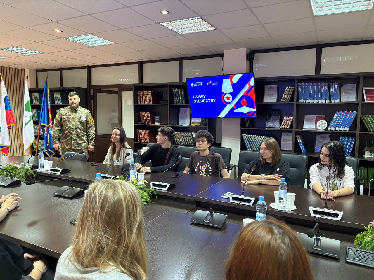 «Если тыл забудет, где фронт, то фронт будет там, где тыл»: Курганская область одной из первых присоединилась к акции «Служу Отечеству»